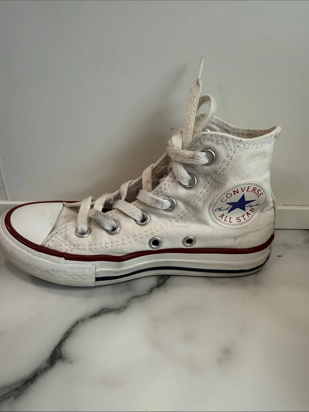 Converse Chuck Taylor All Star High Top sneakers Toddler Size 11